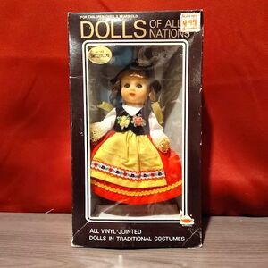 Vintage Dolls of All Nations Switzerland Vinyl Jointed Traditional Costume 8.5"